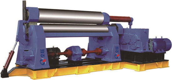 水(shuǐ)平下調式三(san)輥卷闆機