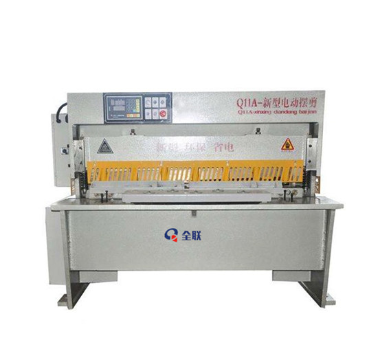 新型(xíng)電動擺(bǎi)式剪闆(pǎn)機