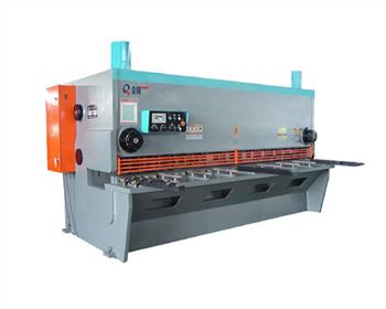 銀川液(ye)壓閘式數(shu)控剪闆機(ji)