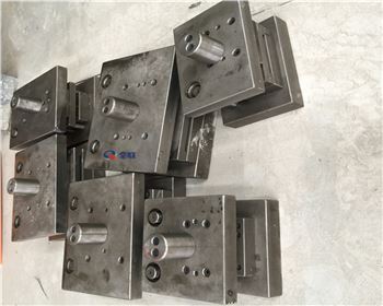 壓力機模具(jù)