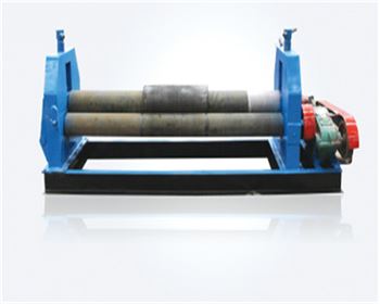 機械半(bàn)自動三輥卷闆機(jī)