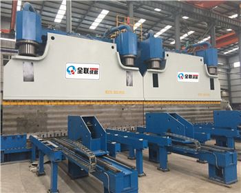 2-WC67K系列(liè)雙機聯動(dòng)數控折彎(wān)機