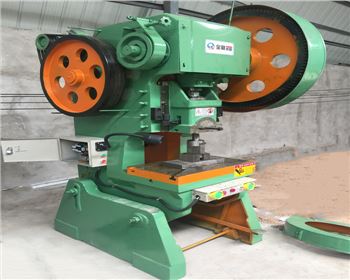 岐(qí)山縣開元機械(xiè)制造有限責任(ren)公司