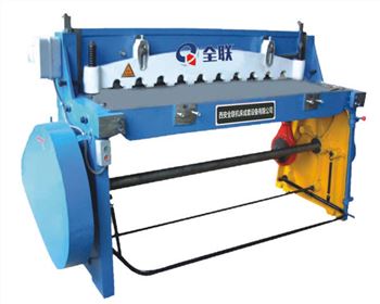 Q11機械(xie)剪闆機